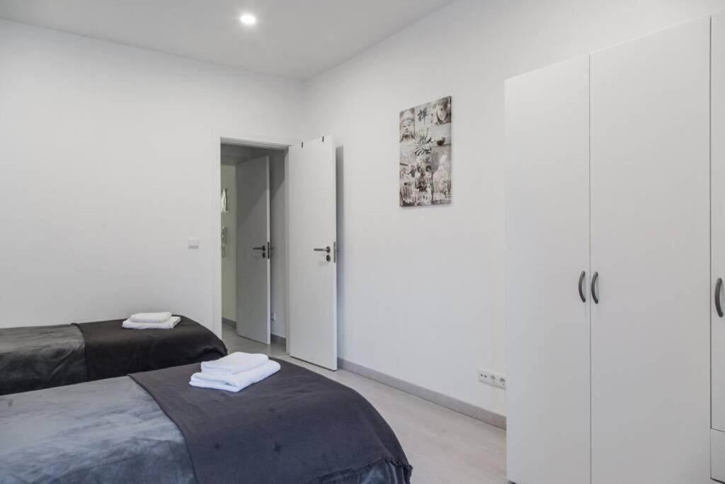 Remodeled Apartment In The City Center. ファロ エクステリア 写真
